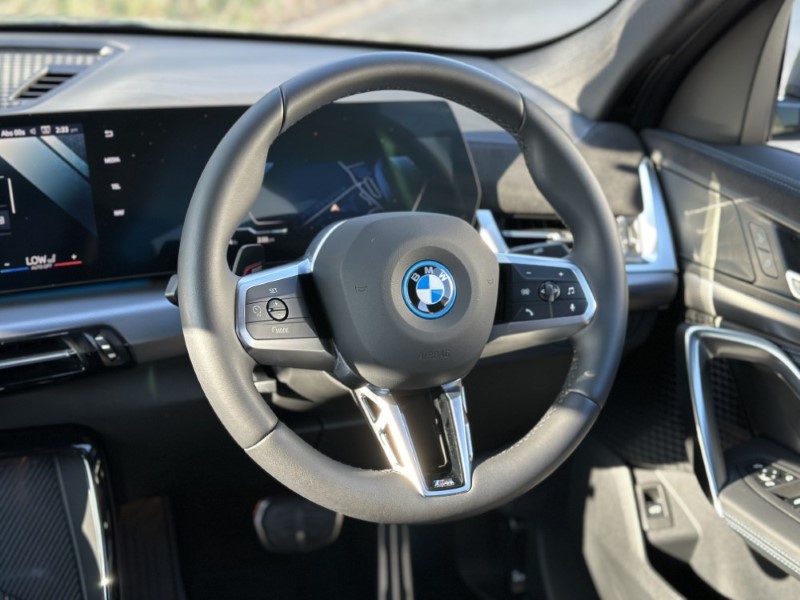 2025 (75) BMW iX2 150kW eDrive20 Shadow Edition 65kWh 5dr Auto 5134350