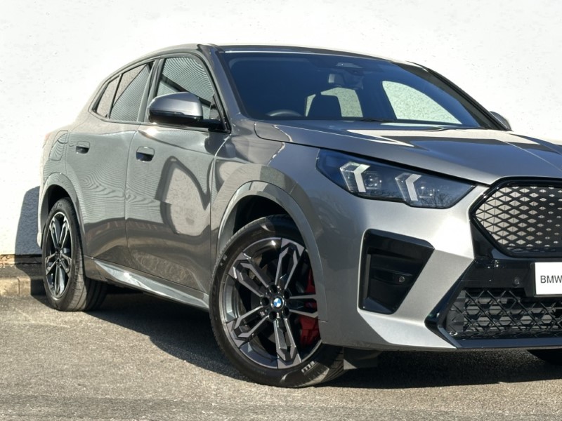 2025 (75) BMW iX2 150kW eDrive20 Shadow Edition 65kWh 5dr Auto 5134325