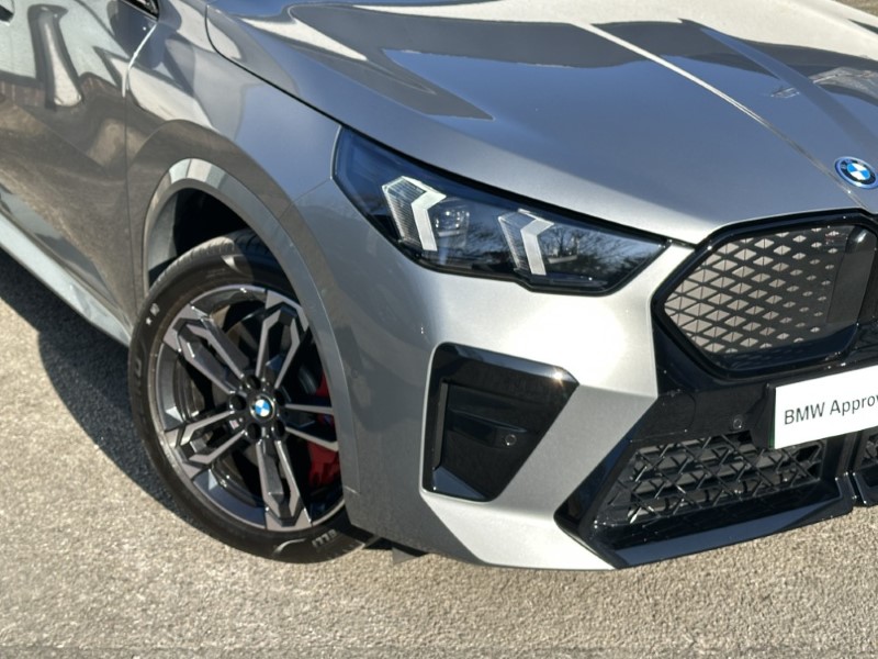 2025 (75) BMW iX2 150kW eDrive20 Shadow Edition 65kWh 5dr Auto 5134326