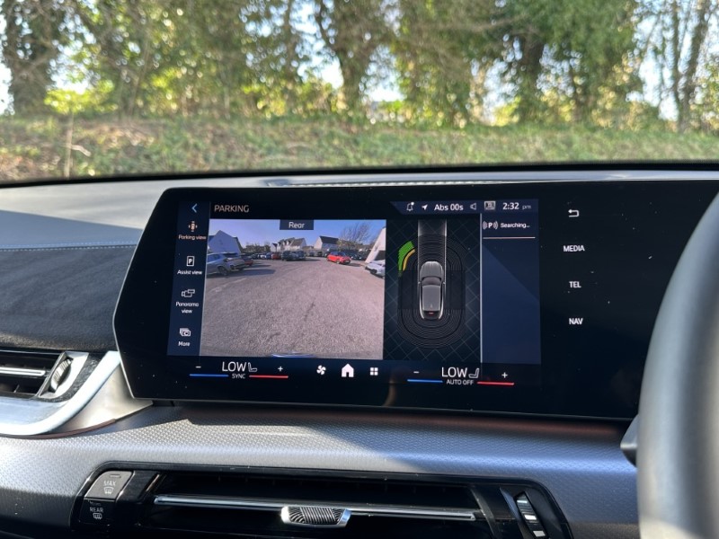 2025 (75) BMW iX2 150kW eDrive20 Shadow Edition 65kWh 5dr Auto 5134332