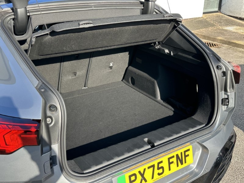 2025 (75) BMW iX2 150kW eDrive20 Shadow Edition 65kWh 5dr Auto 5134316