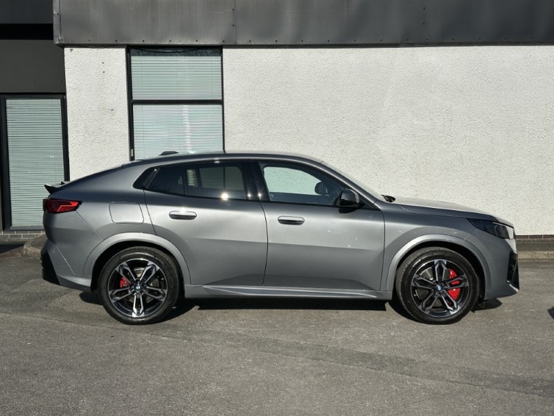 2025 (75) BMW iX2 150kW eDrive20 Shadow Edition 65kWh 5dr Auto 5134318