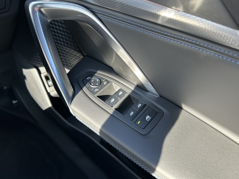 2025 (75) BMW iX2 150kW eDrive20 Shadow Edition 65kWh 5dr Auto 5134342