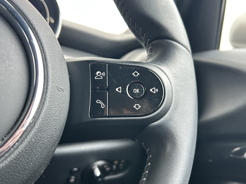 2024 (24) MINI HATCHBACK 1.5 Cooper Exclusive Premium 5dr Auto 5217902