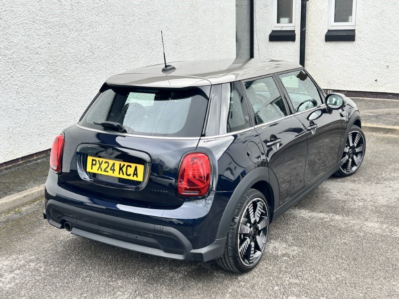 2024 (24) MINI HATCHBACK 1.5 Cooper Exclusive Premium 5dr Auto 5217916