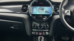2024 (24) MINI HATCHBACK 1.5 Cooper Exclusive Premium 5dr Auto 5217912
