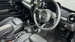 2024 (24) MINI HATCHBACK 1.5 Cooper Exclusive Premium 5dr Auto 5217891