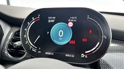 2024 (24) MINI HATCHBACK 1.5 Cooper Exclusive Premium 5dr Auto 5217892