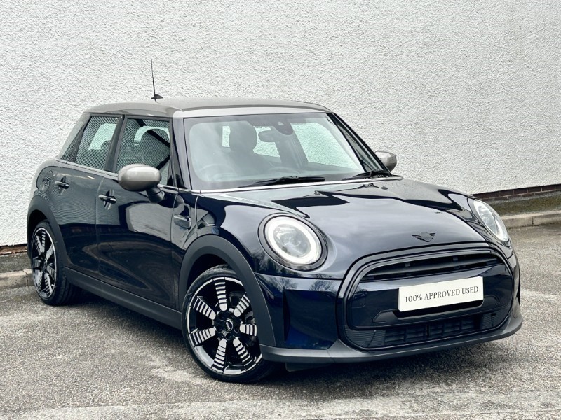 2024 (24) MINI HATCHBACK 1.5 Cooper Exclusive Premium 5dr Auto 5217918