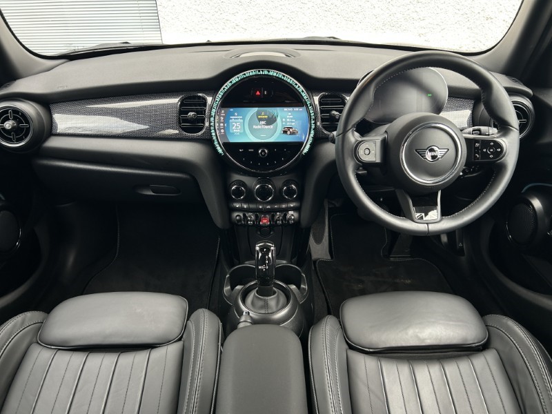2024 (24) MINI HATCHBACK 1.5 Cooper Exclusive Premium 5dr Auto 5217910