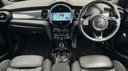 2024 (24) MINI HATCHBACK 1.5 Cooper Exclusive Premium 5dr Auto 5217910