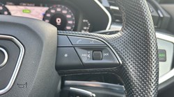 2022 (72) AUDI Q3 35 TFSI S Line 5dr S Tronic 5205545