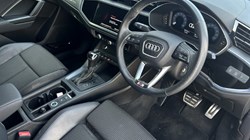 2022 (72) AUDI Q3 35 TFSI S Line 5dr S Tronic 5205535