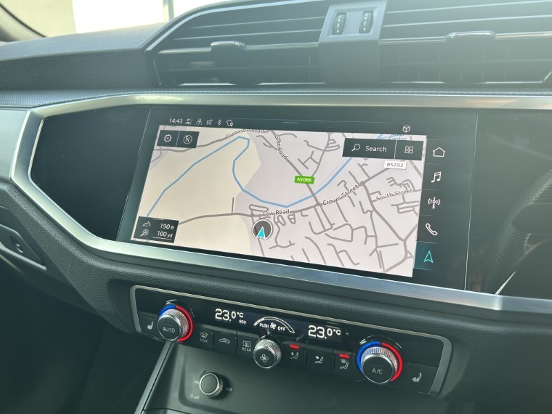 2022 (72) AUDI Q3 35 TFSI S Line 5dr S Tronic 5205537