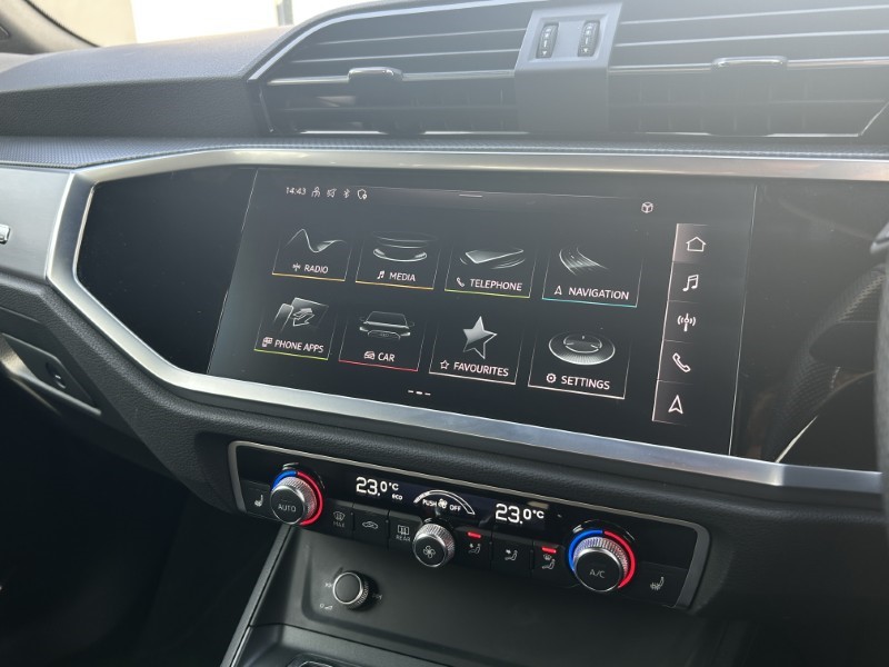 2022 (72) AUDI Q3 35 TFSI S Line 5dr S Tronic 5205536