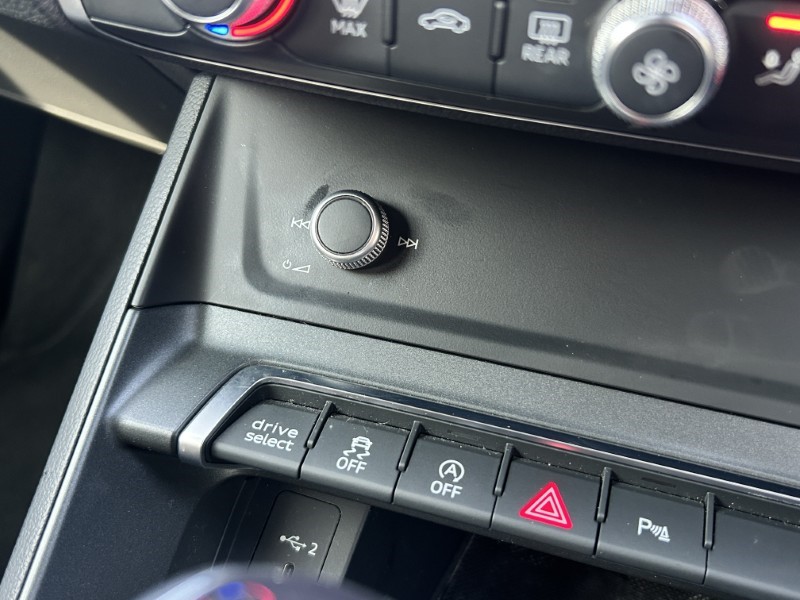 2022 (72) AUDI Q3 35 TFSI S Line 5dr S Tronic 5205541