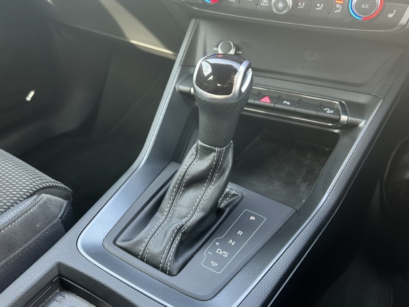 2022 (72) AUDI Q3 35 TFSI S Line 5dr S Tronic 5205543