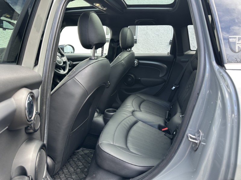 2022 (22) MINI HATCHBACK 2.0 Cooper S Exclusive 5dr Auto 5218774