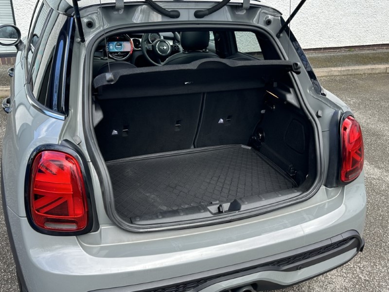 2022 (22) MINI HATCHBACK 2.0 Cooper S Exclusive 5dr Auto 5218773