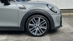 2022 (22) MINI HATCHBACK 2.0 Cooper S Exclusive 5dr Auto 5218778