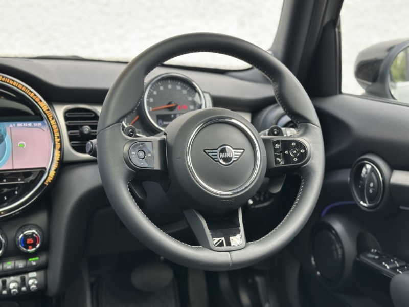 2022 (22) MINI HATCHBACK 2.0 Cooper S Exclusive 5dr Auto 5218767