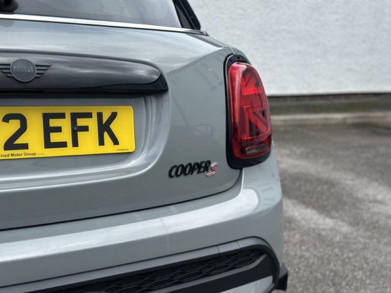 2022 (22) MINI HATCHBACK 2.0 Cooper S Exclusive 5dr Auto 5218771