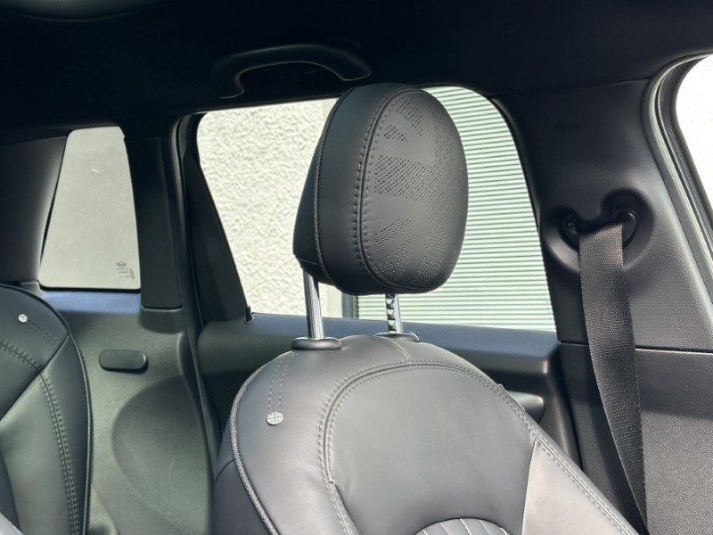 2022 (22) MINI HATCHBACK 2.0 Cooper S Exclusive 5dr Auto 5218781