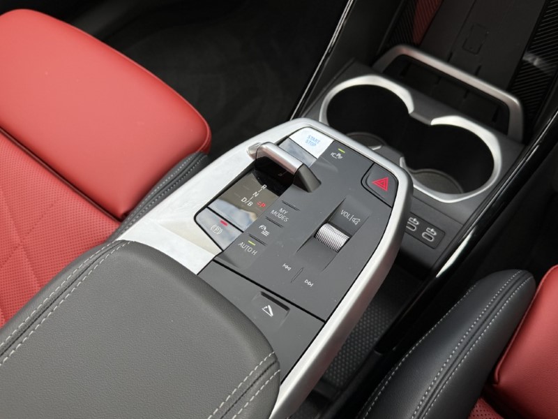 2026 (26) BMW iX2 150kW eDrive20 M Sport 65kWh 5dr Auto [Tech/Pro] 5707414