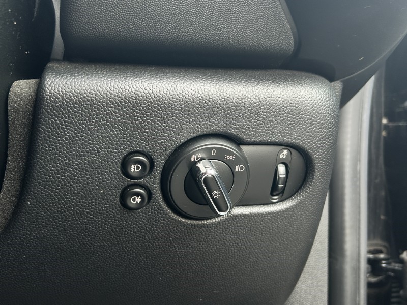 2018 (67) MINI HATCHBACK 2.0 Cooper S D 3dr Auto [8 Speed] 5226563