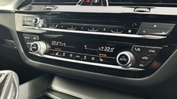 2018 (68) BMW 5 SERIES 520d xDrive M Sport 4dr Auto 5220150