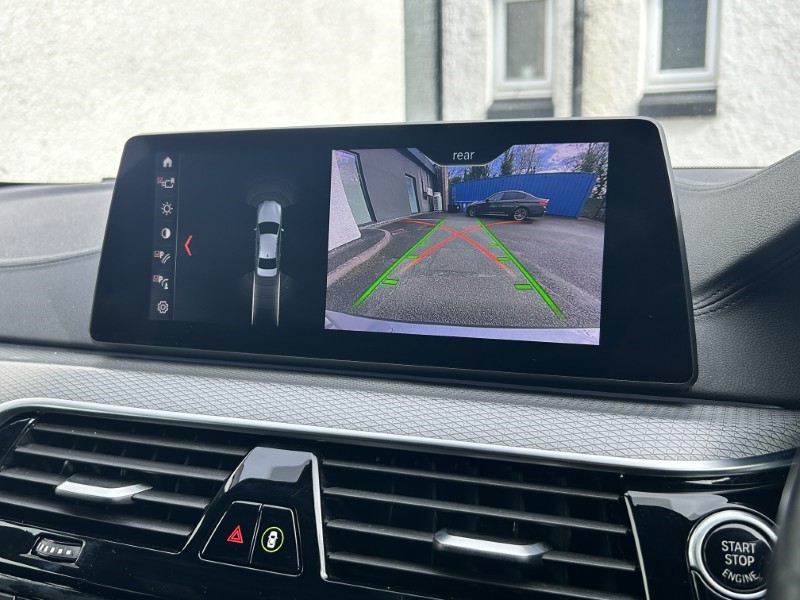 2018 (68) BMW 5 SERIES 520d xDrive M Sport 4dr Auto 5220152