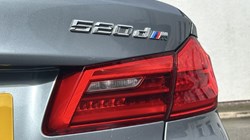 2018 (68) BMW 5 SERIES 520d xDrive M Sport 4dr Auto 5220142