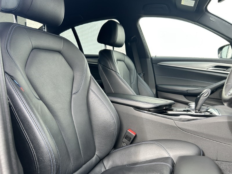 2018 (68) BMW 5 SERIES 520d xDrive M Sport 4dr Auto 5220163