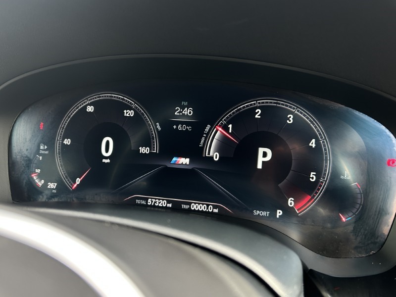 2018 (68) BMW 5 SERIES 520d xDrive M Sport 4dr Auto 5220157
