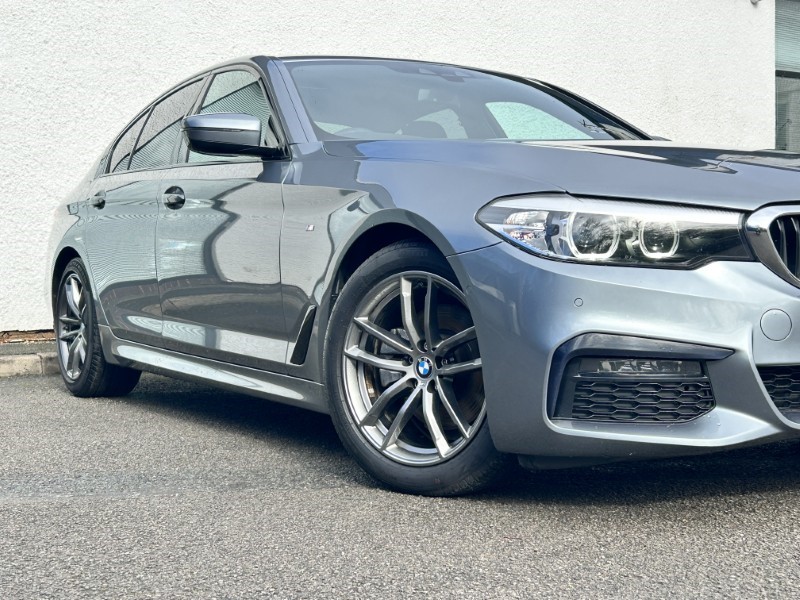 2018 (68) BMW 5 SERIES 520d xDrive M Sport 4dr Auto 5220175