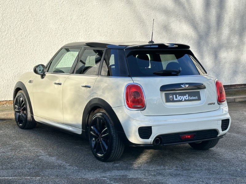 2018 (18) MINI HATCHBACK 1.5 Cooper 5dr [JCW Sport/Pepper Pack] 5223842