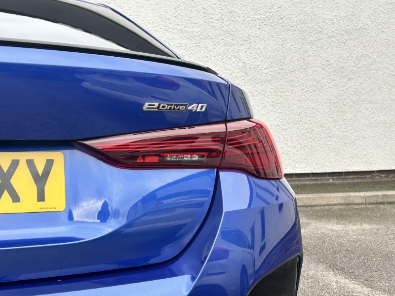 2025 (75) BMW I4 250kW eDrive40 M Sport 83.9kWh 5dr Auto [Pro Pack] 5211990