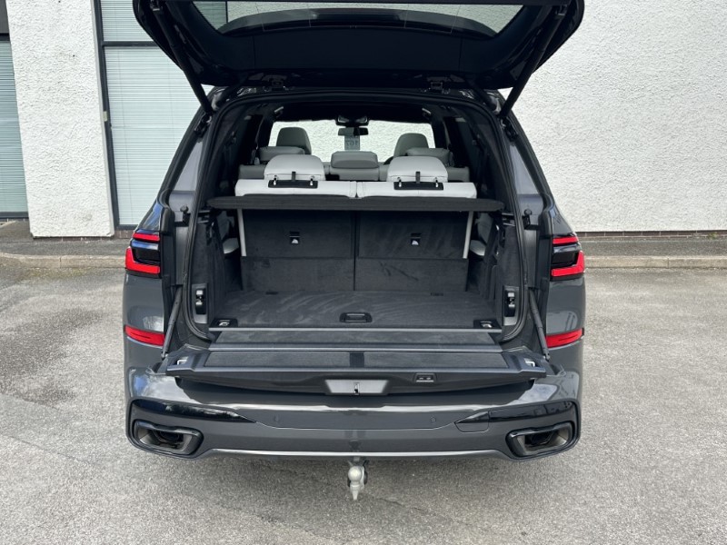 2025 (75) BMW X7 xDrive40d MHT M Sport 5dr Step Auto [Ultimate] 5243137