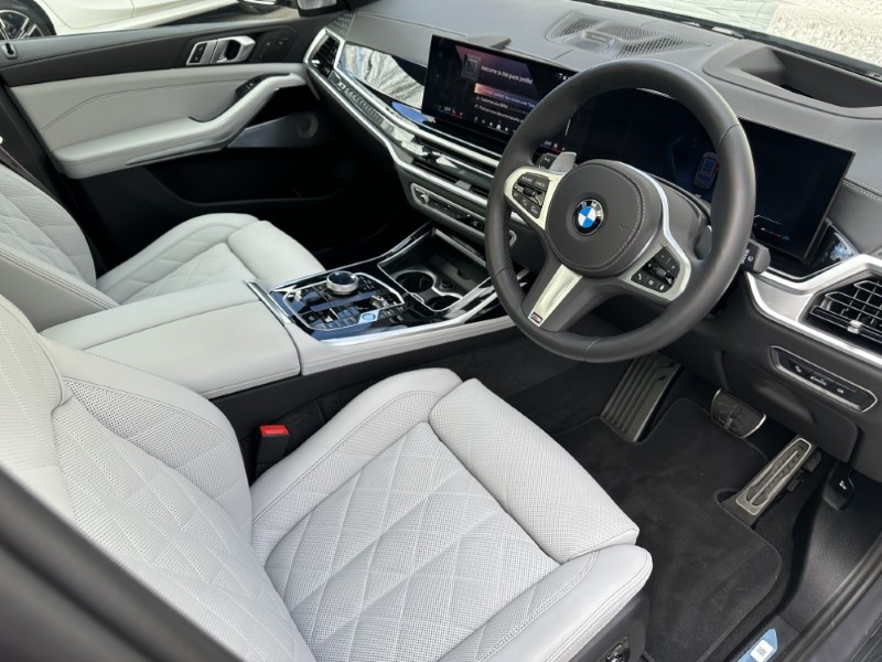 2025 (75) BMW X7 xDrive40d MHT M Sport 5dr Step Auto [Ultimate] 5243147