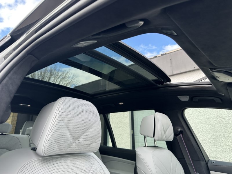 2025 (75) BMW X7 xDrive40d MHT M Sport 5dr Step Auto [Ultimate] 5243156