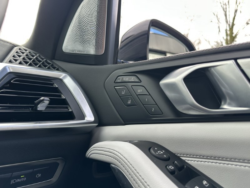 2025 (75) BMW X7 xDrive40d MHT M Sport 5dr Step Auto [Ultimate] 5243179