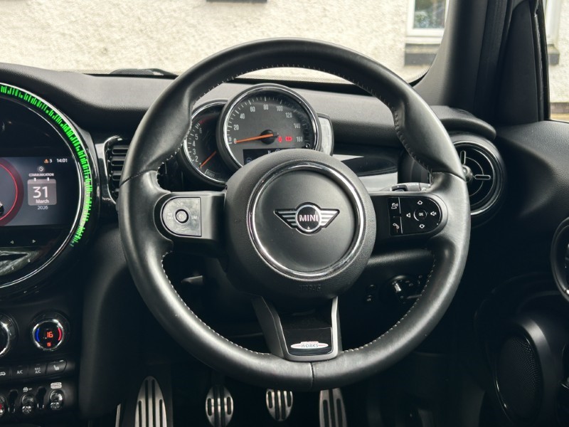 2022 (22) MINI HATCHBACK 1.5 Cooper Sport 5dr 5242849