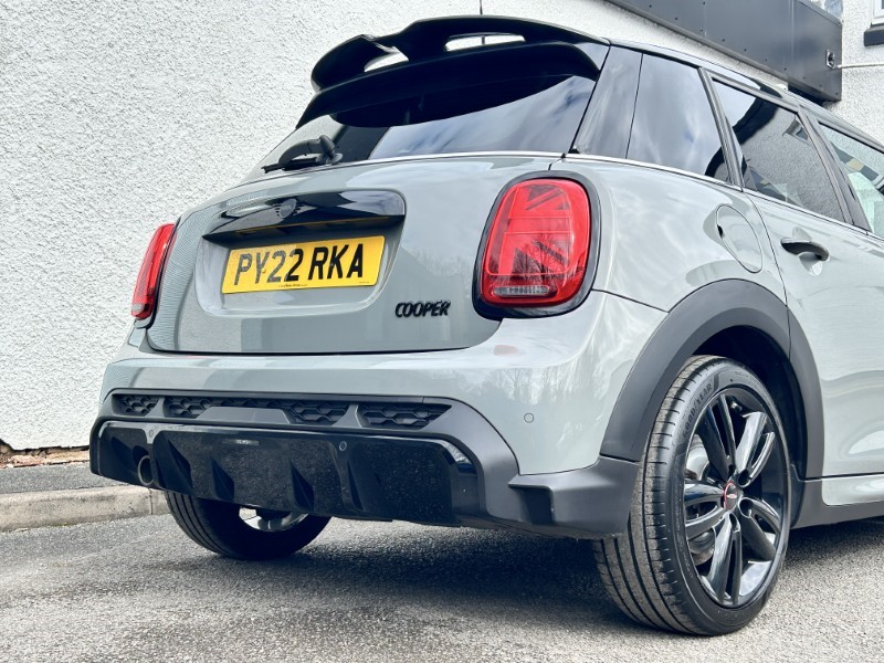 2022 (22) MINI HATCHBACK 1.5 Cooper Sport 5dr 5242845