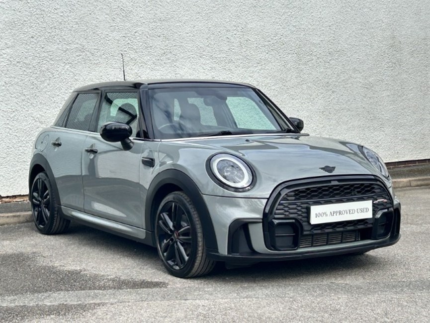 2022 (22) MINI HATCHBACK 1.5 Cooper Sport 5dr
