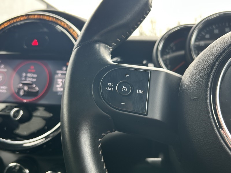 2022 (22) MINI HATCHBACK 1.5 Cooper Sport 5dr 5242860