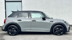 2022 (22) MINI HATCHBACK 1.5 Cooper Sport 5dr 5242842