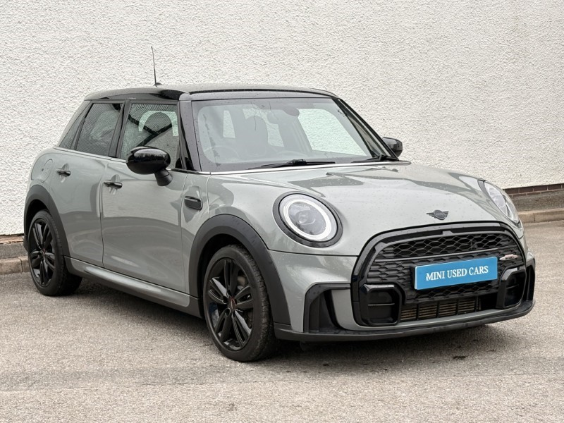 2022 (22) MINI HATCHBACK 1.5 Cooper Sport 5dr