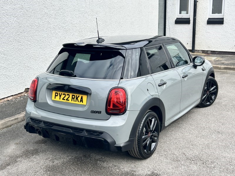 2022 (22) MINI HATCHBACK 1.5 Cooper Sport 5dr 5242843