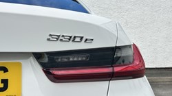 2024 (24) BMW 3 SERIES 330e xDrive M Sport 4dr Step Auto 5243044
