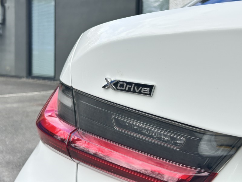 2024 (24) BMW 3 SERIES 330e xDrive M Sport 4dr Step Auto 5243045